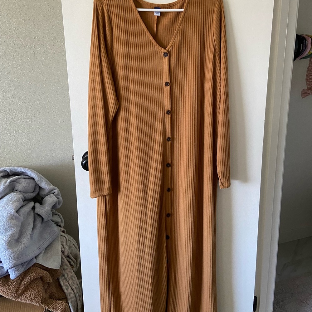 XL Long sleeve button down mustard Maxi